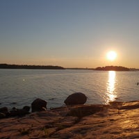 Photo taken at Länsiulapanniemen rantakallio by Mona B. on 7/25/2018