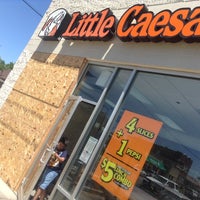 Photo taken at Little Caesars Pizza by Javier C. on 6/13/2014