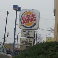 Photo taken at Burger King by Javier C. on 11/20/2012