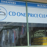 7/22/2014에 Javier C.님이 CD One Price Cleaners에서 찍은 사진