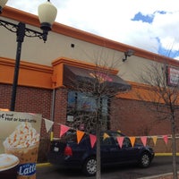 Photo taken at Dunkin&amp;#39; by Javier C. on 3/26/2013