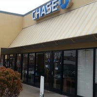 Photo taken at Chase Bank by Javier C. on 11/5/2012