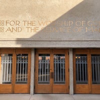 Foto diambil di Frank Lloyd Wright&amp;#39;s Unity Temple oleh Bruce C. pada 10/19/2019