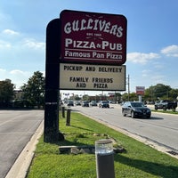 Снимок сделан в Gulliver&amp;#39;s Pizza &amp;amp; Pub пользователем Bruce C. 9/29/2023