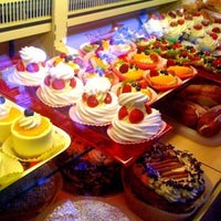 Foto diambil di Bakery Mullingar oleh SoGoMedia pada 10/9/2012