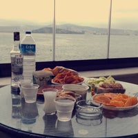 Foto tirada no(a) Kalamari Hotel por Oğuzhan B. em 6/16/2016