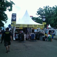 Photo taken at Jakarta Clothing Expo (JakCloth) by Yayak E. on 12/7/2012