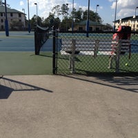 Das Foto wurde bei FGCU Tennis Complex von Anthony am 11/29/2012 aufgenommen