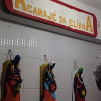 Photo taken at Acarajé da Eliana by Cláudio S. on 5/14/2014