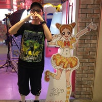 アイカツ オフィシャルショップ 横浜ワールドポーターズ店 みなとみらい21 97人の訪問者 から 2個のtips 件