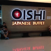 Photo taken at Oishi Express by Byulla on 4/30/2013