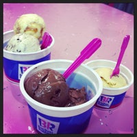 Photo taken at Baskin-Robbins by Anna O. on 1/9/2013