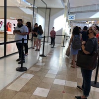 Photo taken at Apple Chandler Fashion Center by Jess G. on 6/4/2020