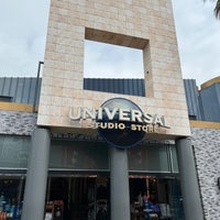 Photo taken at Universal Studio Store by Jess G. on 3/20/2023