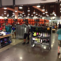 nike outlet concord mills