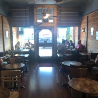 Photo taken at Stir Crazy Coffee House by Niku on 11/7/2018