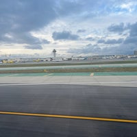 Photo taken at Runway 7R - 25L by Niku on 3/6/2023
