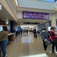 Photo taken at Terminal 6 by Niku on 4/22/2022