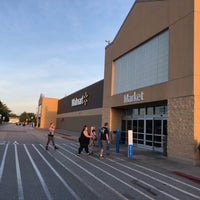 Photo taken at Walmart Supercenter by Niku on 6/10/2018