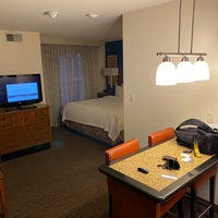 Снимок сделан в Residence Inn by Marriott San Bernardino пользователем Niku 12/19/2020