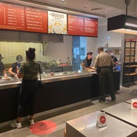 Photo taken at Chipotle Mexican Grill by Niku on 9/23/2020