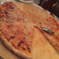 Photo taken at Ristorante Pizzeria Neptun by Clauri on 10/6/2016