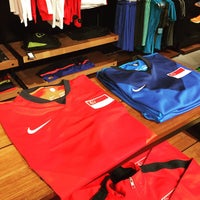 Photo taken at Nike by piromu on 5/29/2015