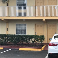 Photo taken at La Quinta Inn Cocoa Beach-Port Canaveral by Robin A. on 2/9/2019