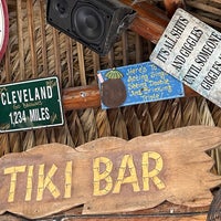 Foto tomada en Riptide Oceanfront Hotel &amp;amp; Tiki Bar  por Robin A. el 7/14/2022