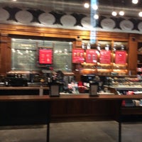 Photo taken at Starbucks by Sagy P. on 11/16/2021