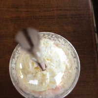 Photo taken at Zarraffa&amp;#39;s Coffee by Nicolas L. on 10/6/2012