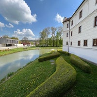 Foto tirada no(a) Schloss Hohenkammer por hhe M. em 5/3/2022
