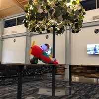 Photo taken at Charles M. Schulz - Sonoma County Airport (STS) by Laura J. on 12/27/2023