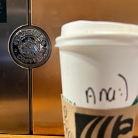 Photo taken at Starbucks by Isa.Li_ on 8/29/2022