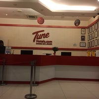 Photo taken at Tune Hotels by Alynn on 11/6/2018