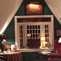 Photo taken at The Charlotte Inn by Caroline T. on 11/24/2015