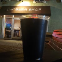 Photo taken at Crafty Beer Shop by Matthew T. on 9/21/2023