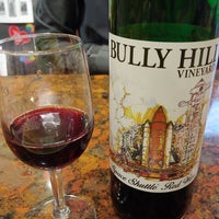 Photo taken at Bully Hill Vineyards by Matthew T. on 12/12/2022