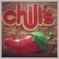 รูปภาพถ่ายที่ Chili&amp;#39;s Grill &amp;amp; Bar โดย Jason T. เมื่อ 7/7/2013
