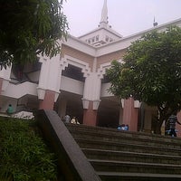 Photo taken at Masjid Akbar Kemayoran by Om G. on 9/21/2012
