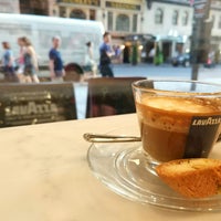 Foto tirada no(a) Masseria Caffe&amp;#39; &amp;amp; Bakery por Vladimir F. em 7/31/2017