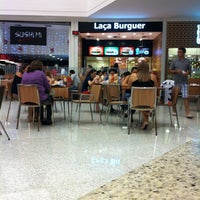 Foto tirada no(a) Praça de Alimentação por Rafael em 12/21/2012