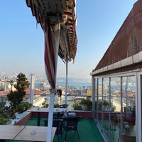 Photo taken at Golden Horn Hotel Sirkeci by Eli P. on 2/6/2022