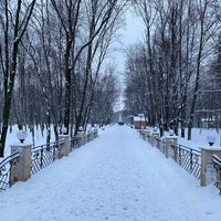 Photo taken at Парк им. Л.Н. Толстого by Eli P. on 12/7/2021