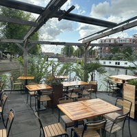 8/30/2023 tarihinde 👸🏽ziyaretçi tarafından Bar Restaurant De Kop van Oost'de çekilen fotoğraf