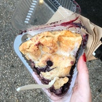Photo taken at Dangerously Delicious Pies by Christine K. on 9/21/2019