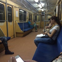 Photo taken at Garegin Nzhdeh Metro Station | Գարեգին Նժդեհ մետրոյի կայարան by Elena R. on 7/23/2015