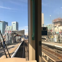 Photo taken at Blackwall DLR Station by Felipe L. on 8/11/2017