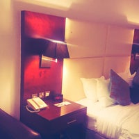 Снимок сделан в Ramada Hotel &amp;amp; Suites Sharjah пользователем Mansour 9/20/2019