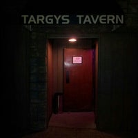Foto diambil di Targy&amp;#39;s Tavern oleh Adam C. pada 9/18/2012